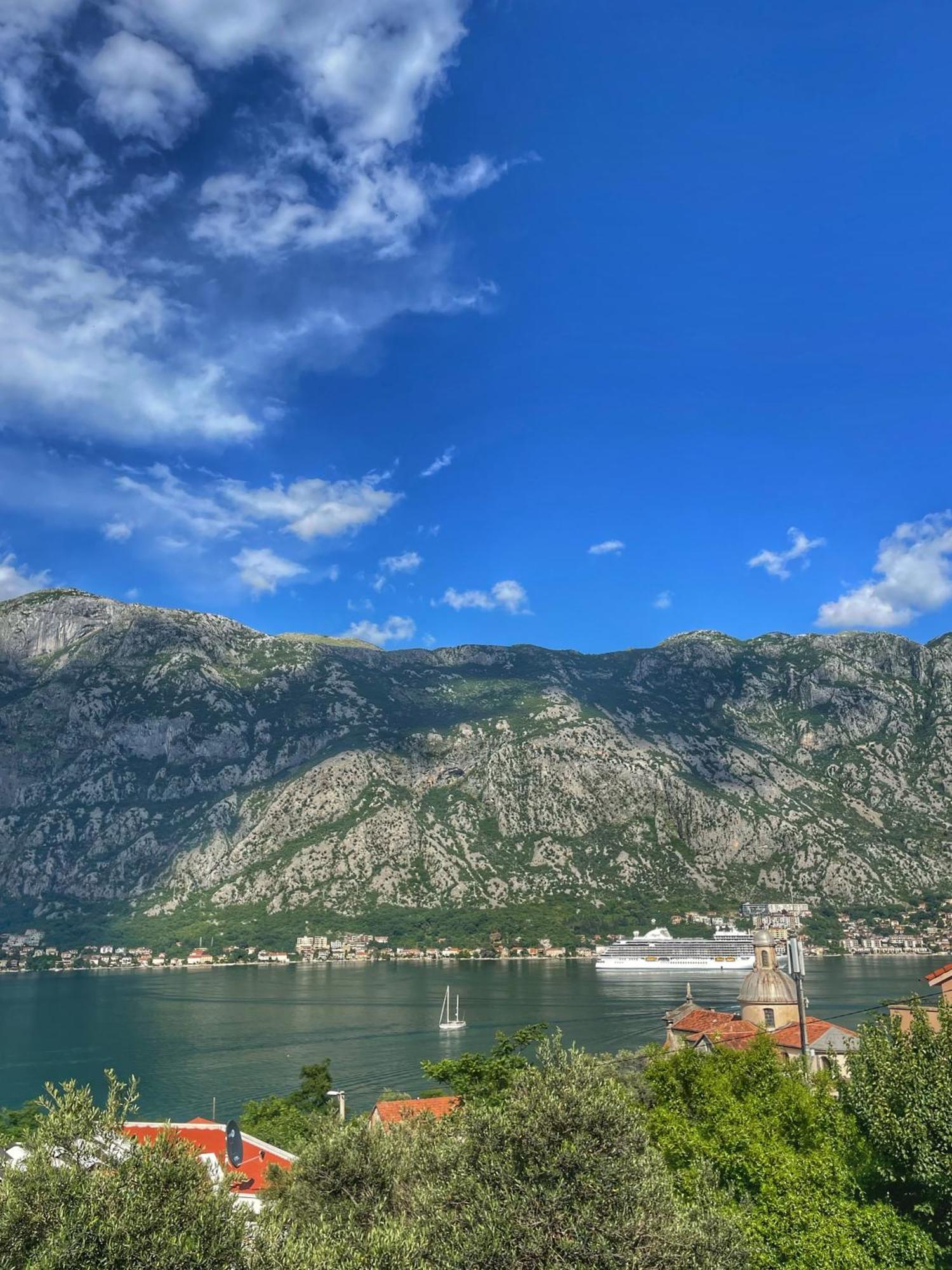 Apartments Krivokapic Prcanj With Bay View Kotor Exteriör bild