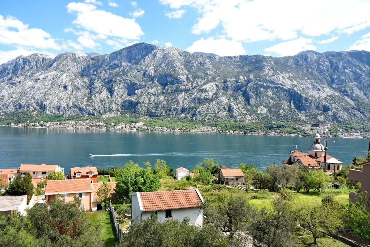 Apartments Krivokapic Prcanj With Bay View Kotor Exteriör bild